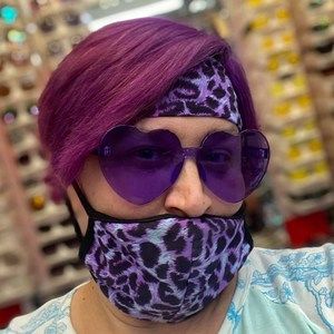 Meet your Posher, Robin